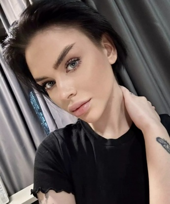 Лена, 20 лет, 1 размер груди